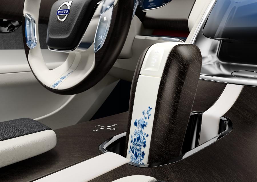  Volvo Concept Universe 2011 года  (фото 8 из 29)